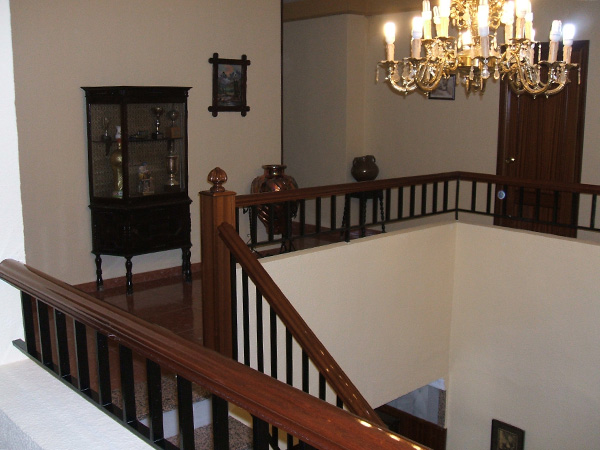 Escaleras del Hotel Royal